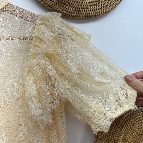 Free People Cream Sheer Lace Overlay Lined Short Sleeve Blouse Small Feminine - Picture 7 of 11